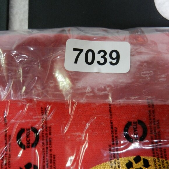 Star Wars Rebel Crewneck Sweatshirt Medium Red Logo Force To Be Reckoned With - Picture 9 of 9